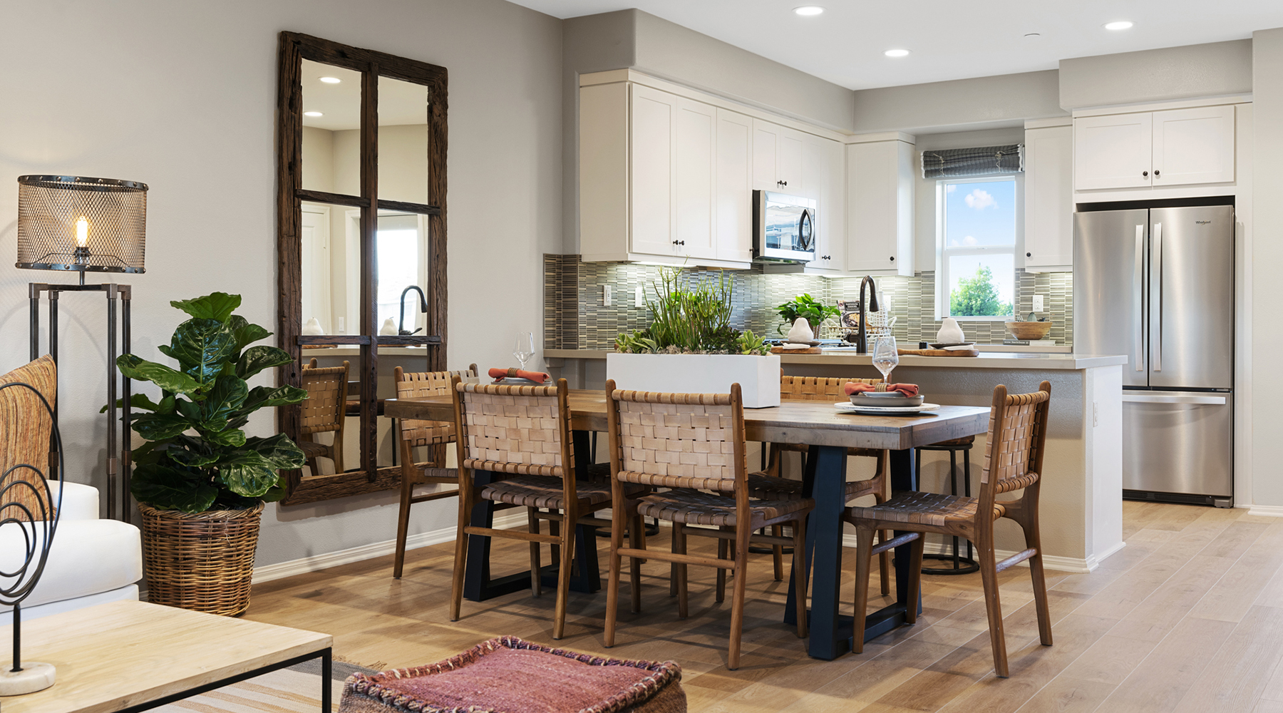 Townhome dining and gourmet kitchen Brandywine Homes